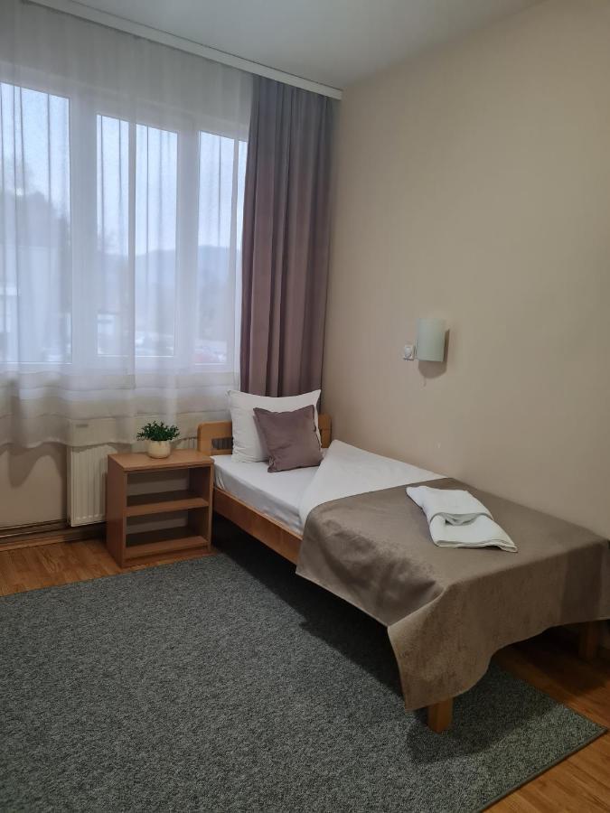 Garni Hotel Alma Πίροτ Εξωτερικό φωτογραφία
