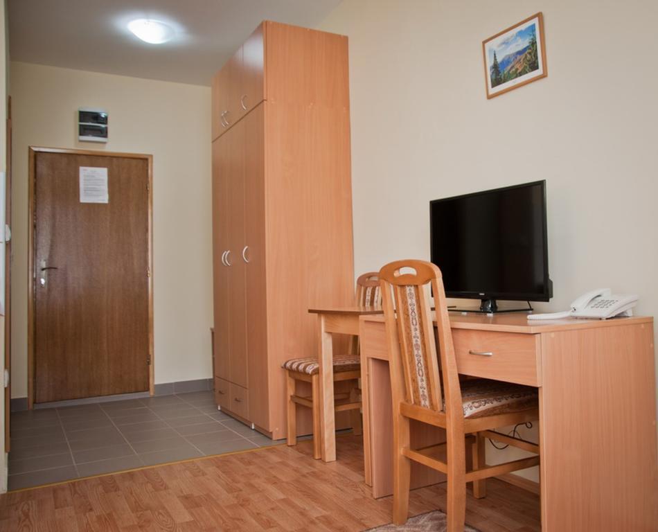 Garni Hotel Alma Πίροτ Δωμάτιο φωτογραφία