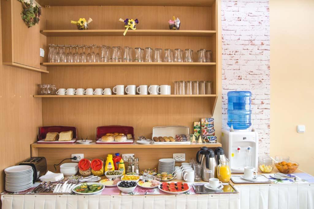 Garni Hotel Alma Πίροτ Εξωτερικό φωτογραφία