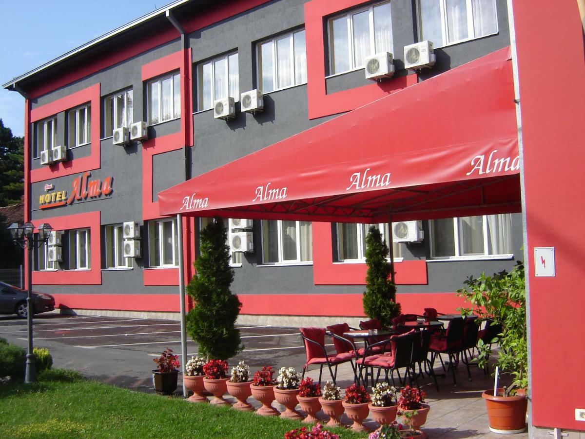 Garni Hotel Alma Πίροτ Εξωτερικό φωτογραφία